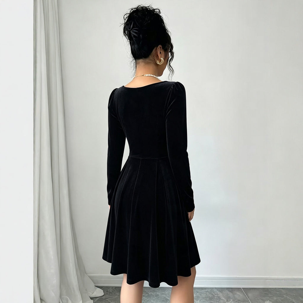 Women's Vintage Velvet Pearl-Trim Mini Dress