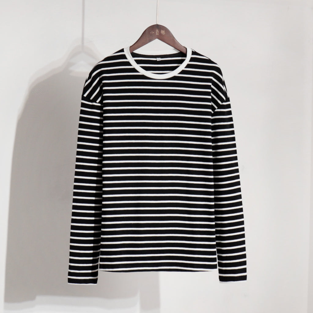 Black Background White Stripe
