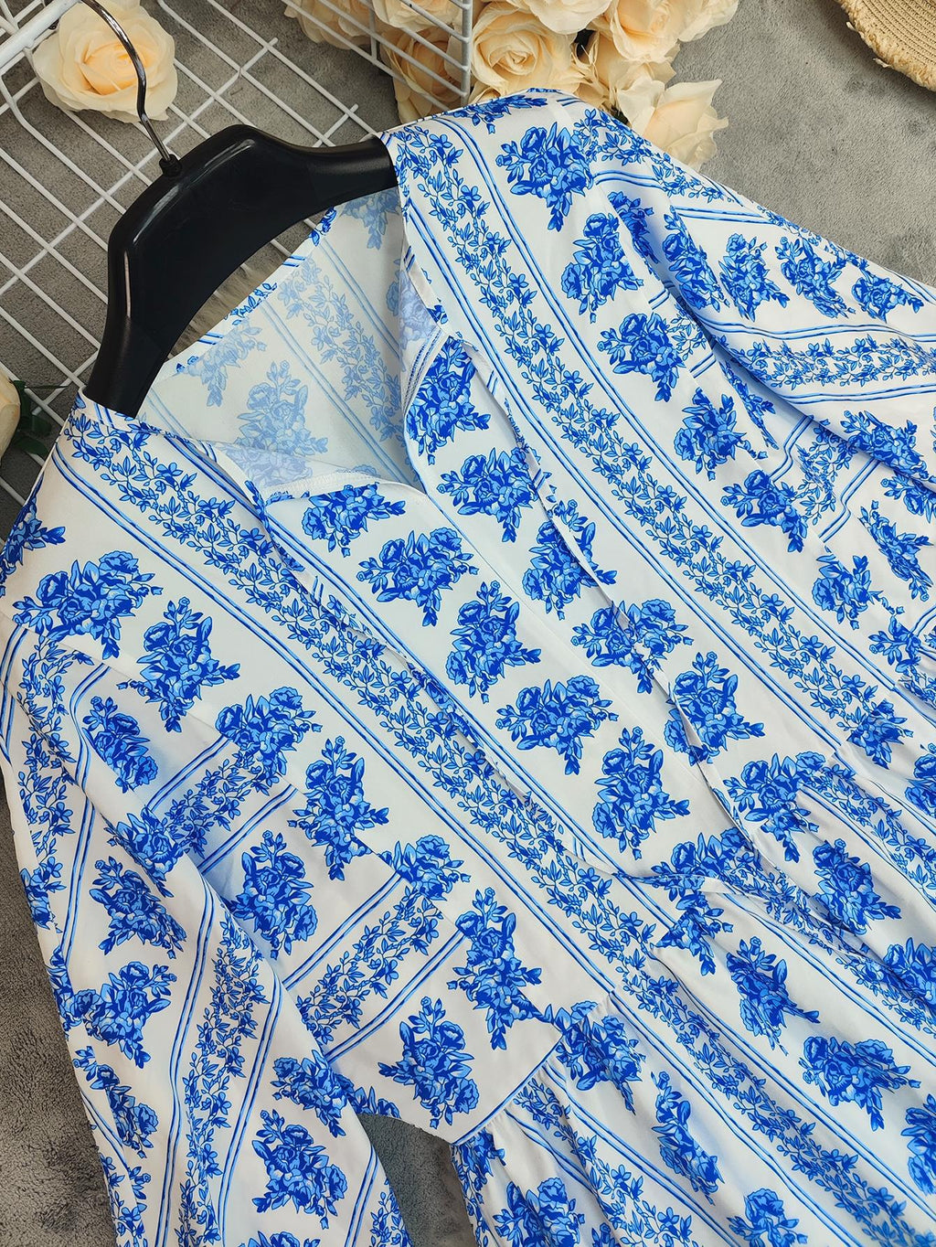 Summer Bohemian Printed Dress V Neck Long Sleeve Vacation Beach