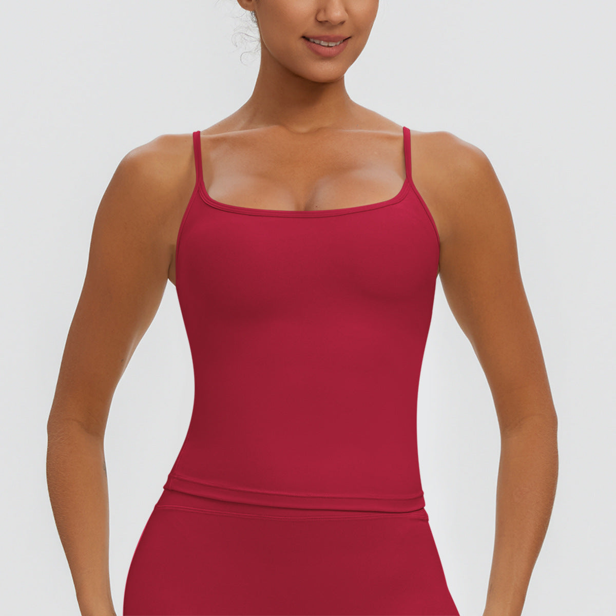 Vest-Rouge Red