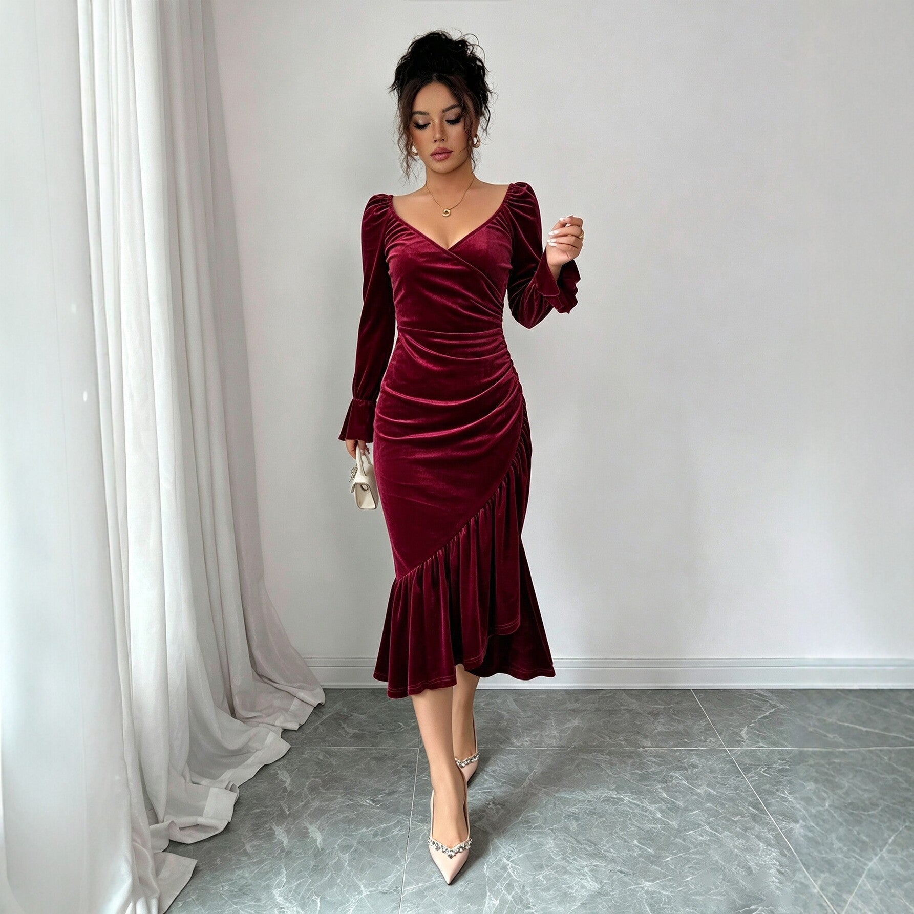 Women's Velvet V-Neck Fishtail Midi Dress