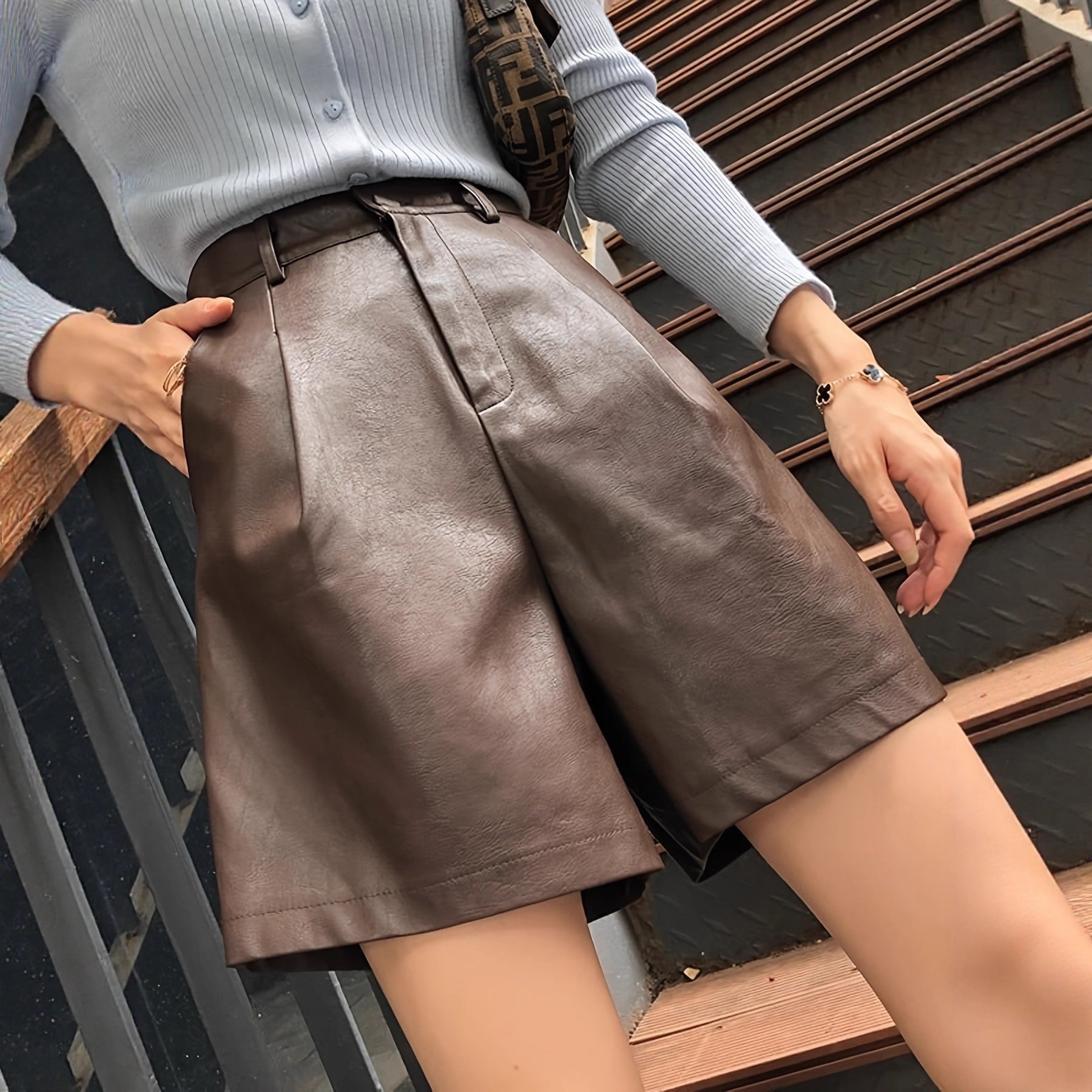 Women Simple Solid Color HW Button Short All Match Loose