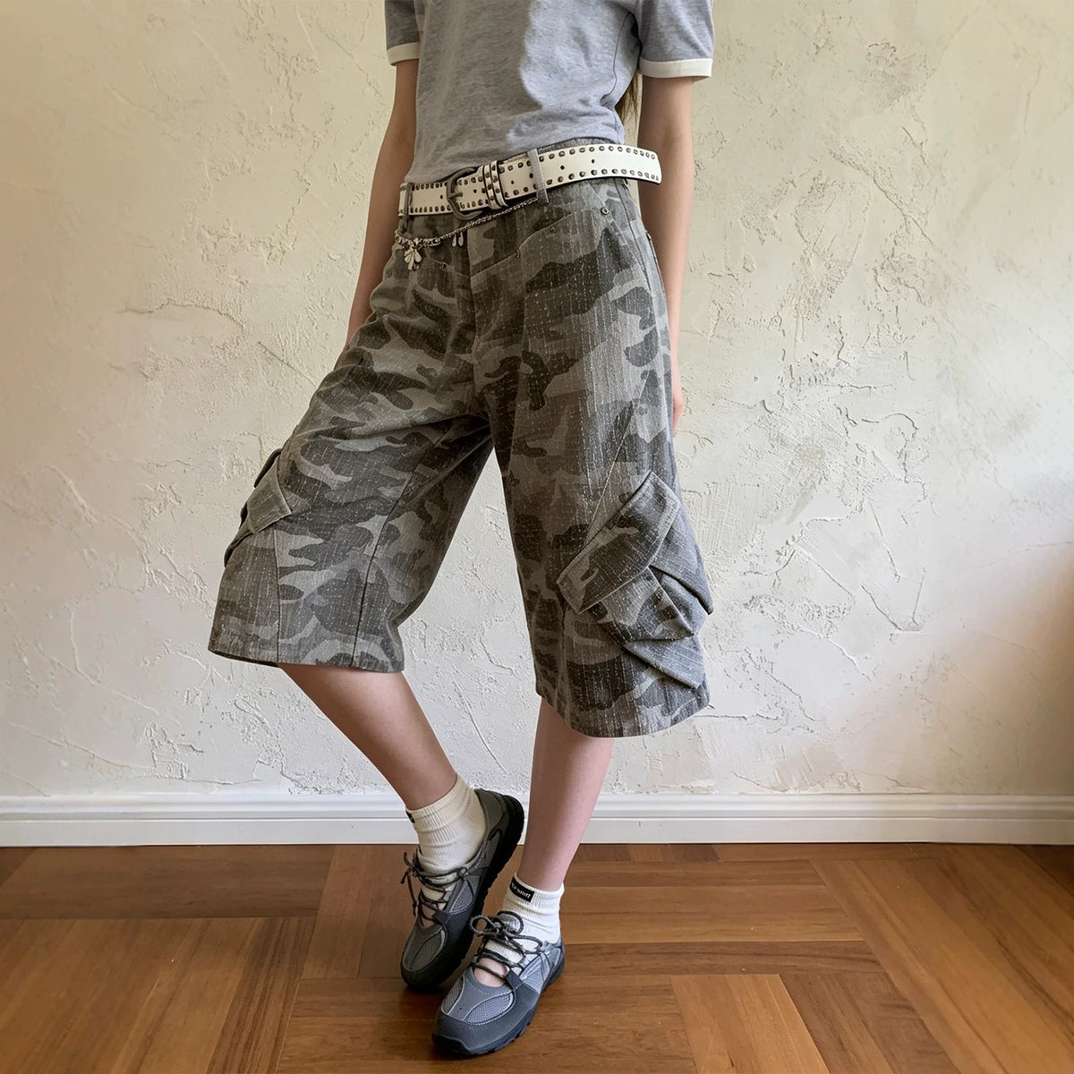 Loose Camouflage Cropped Jeans