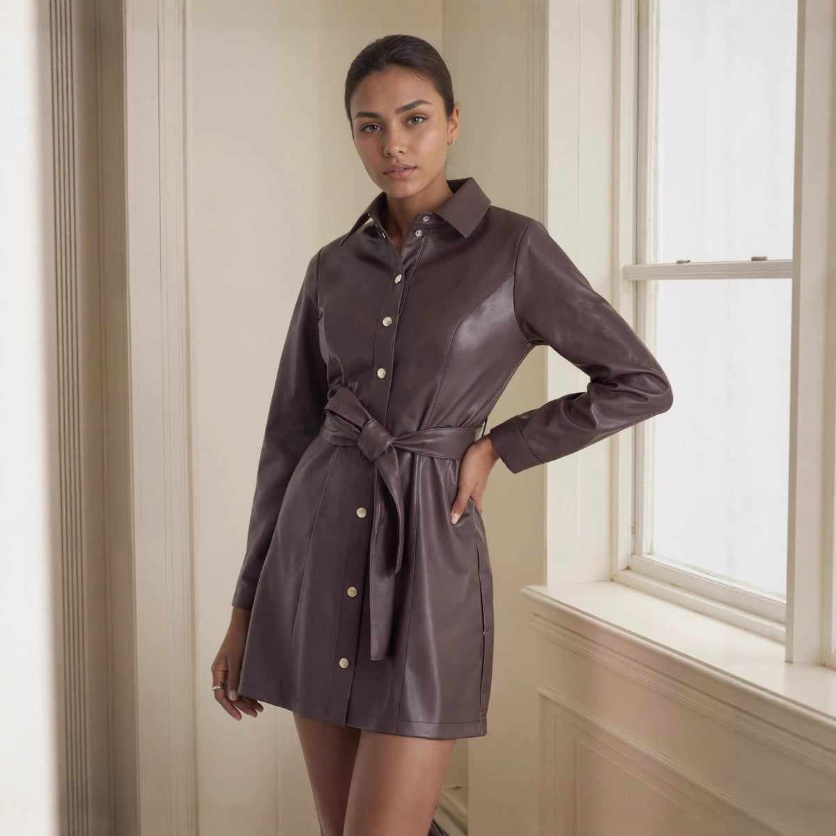 Dark Brown European and American U Size S, Non-Chinese Code