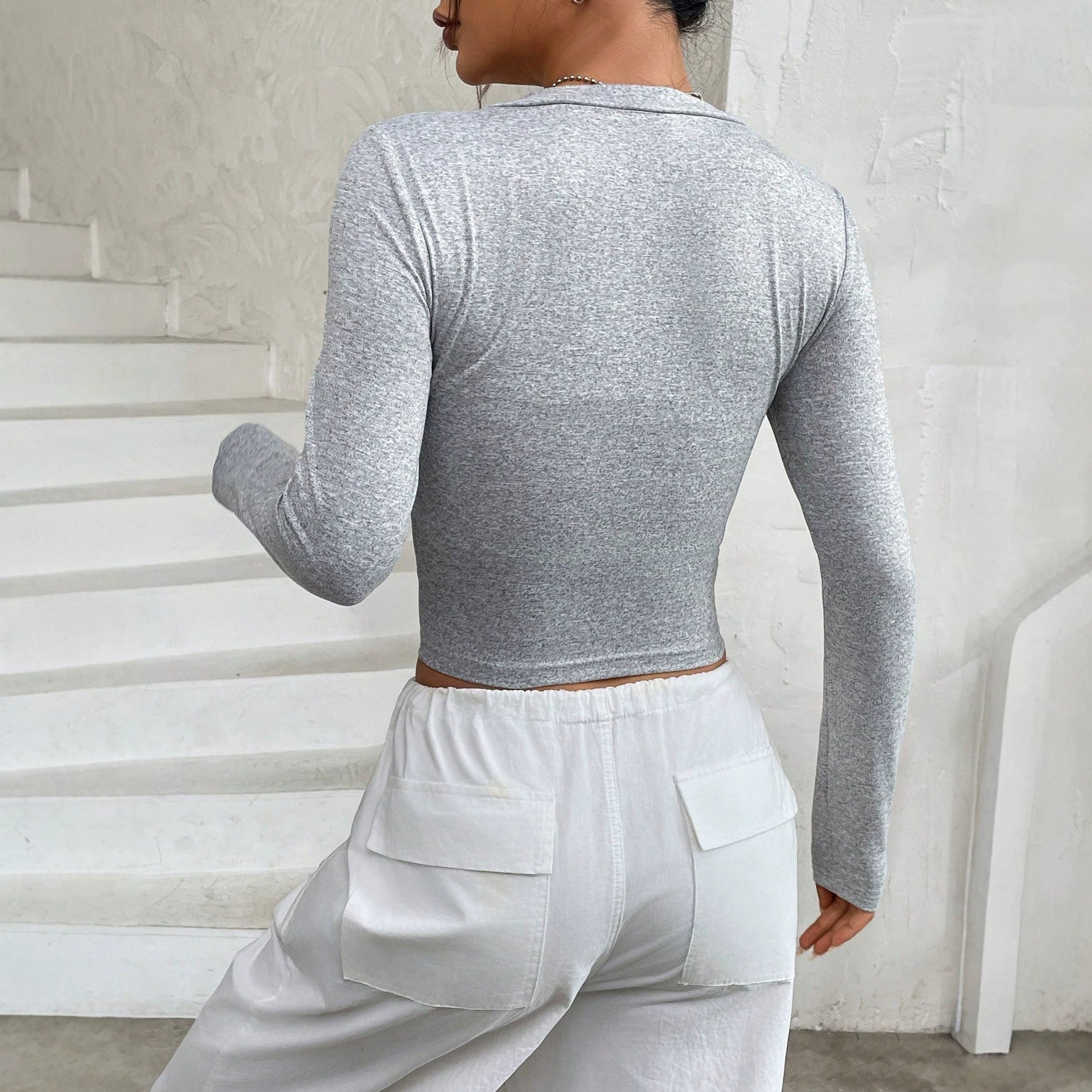 Women's V-Neck Short-Sleeve Crop Top