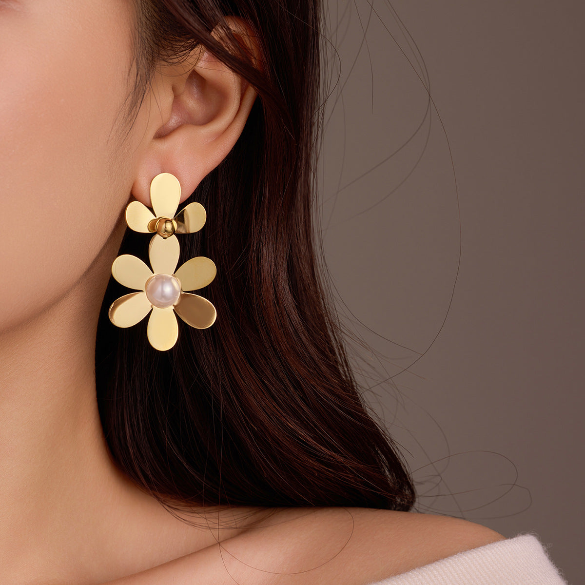 Petal Fringe Pearl Earrings
