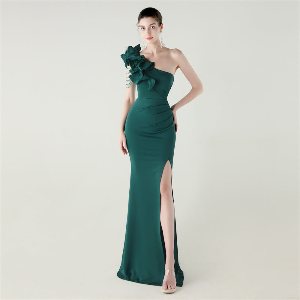 blackish green