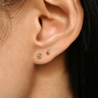 Gold-plated silver flat-back stud earring