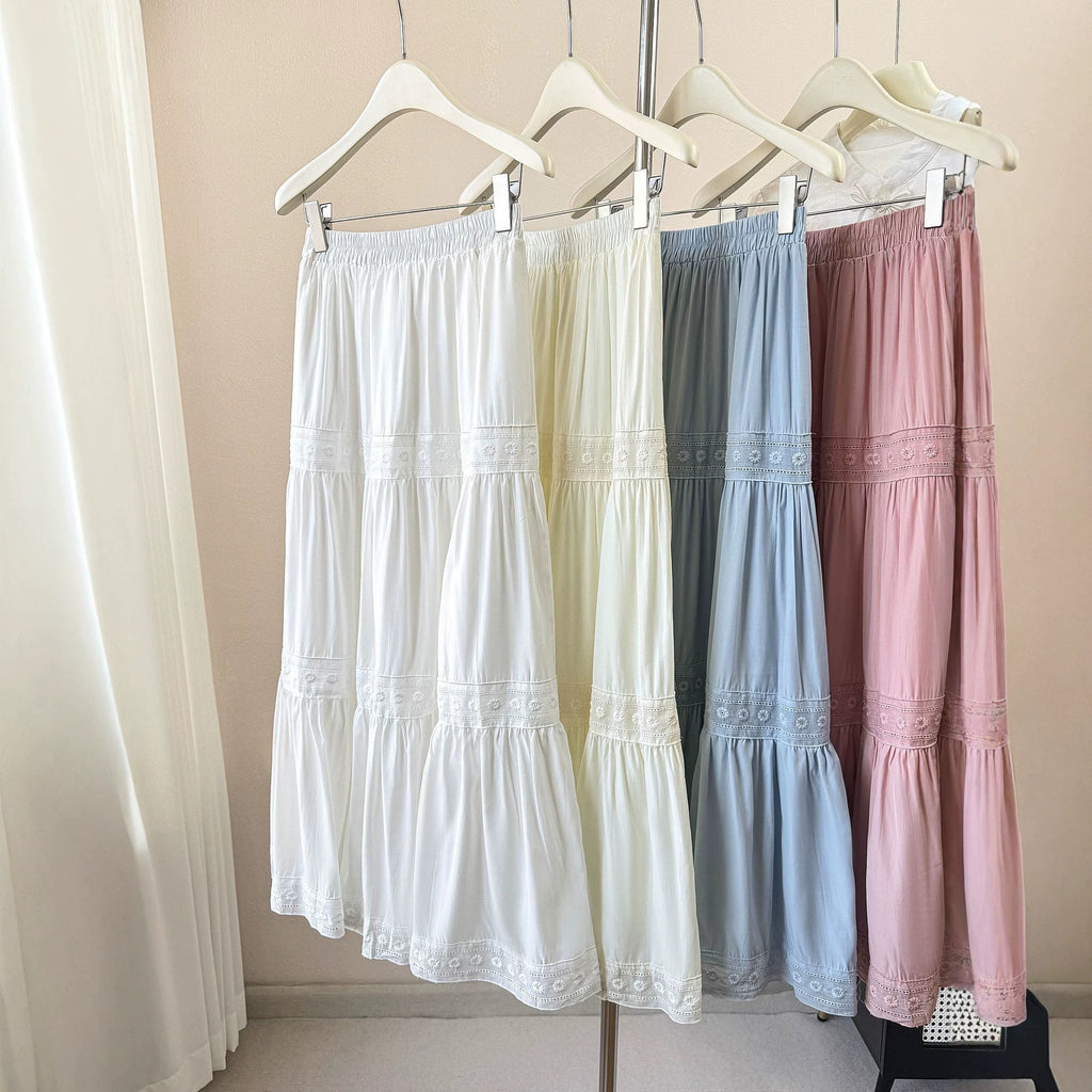 Embroidered lace-trim long skirt